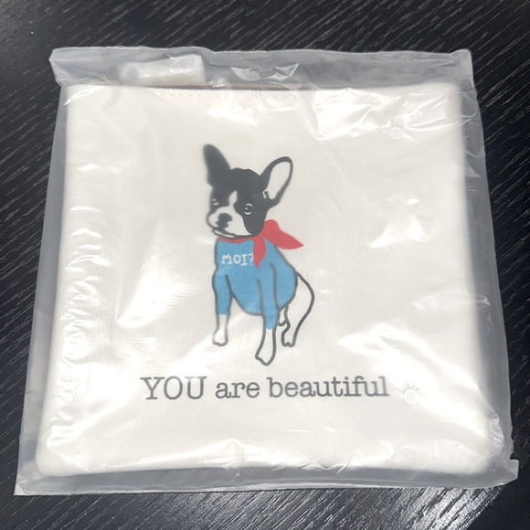 Handbags - NWT French bulldog zippered cosmetic bag
